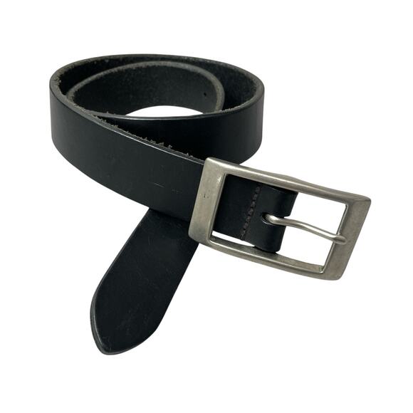 J Crew Leather Belt Womens 26 Black Silvertone Buckle Brass Casual Preppy 1.25in - Picture 1 of 7